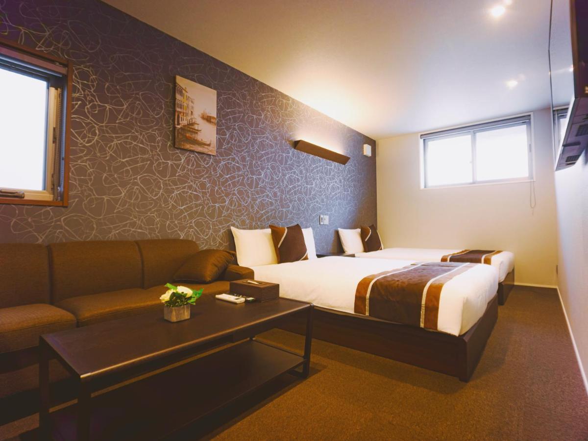 Grand Base Hakata Bay Aparthotel Fukuoka  Exterior photo